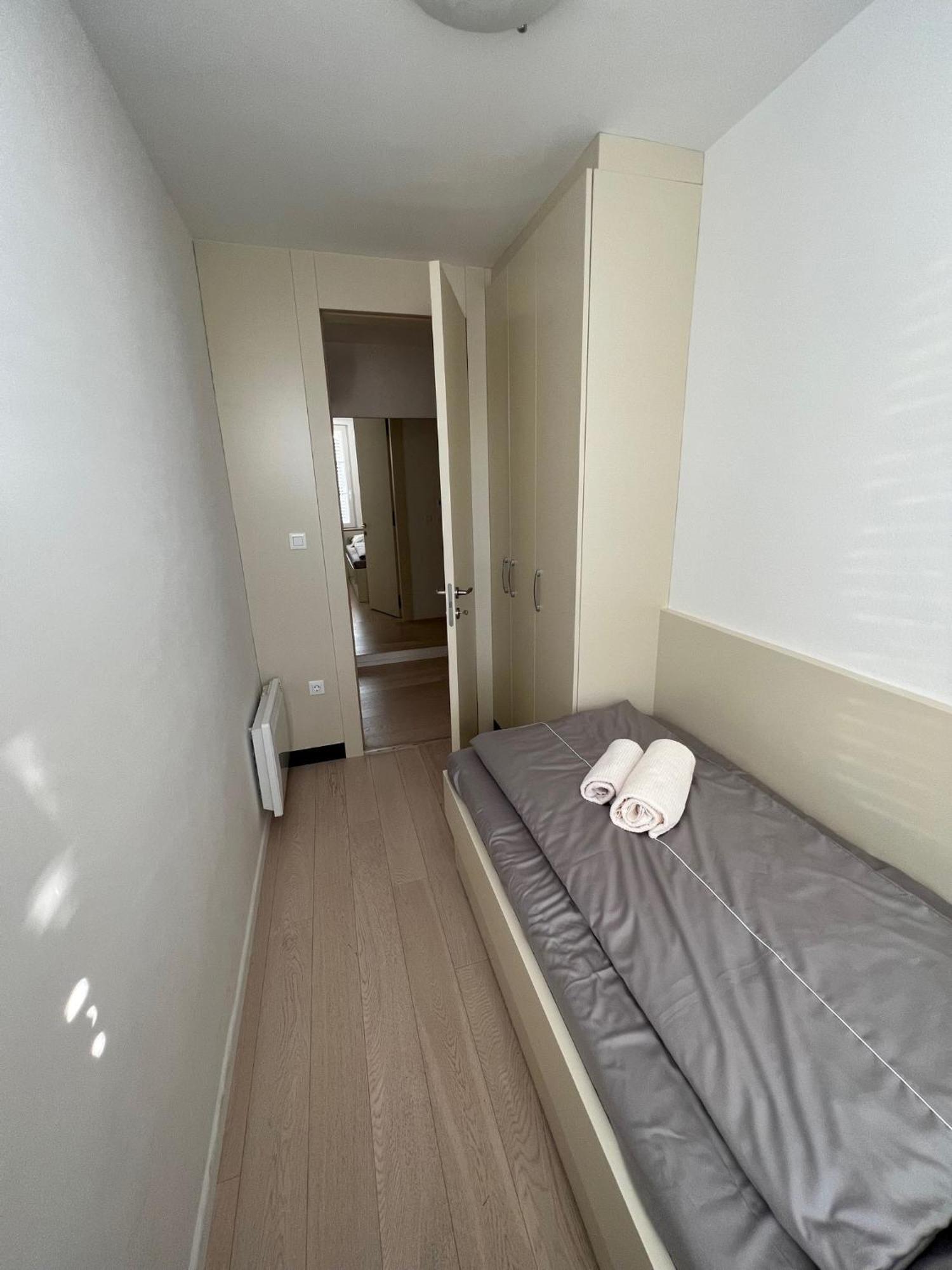 Gloria Holiday - Apartment Rebecca Piran Buitenkant foto